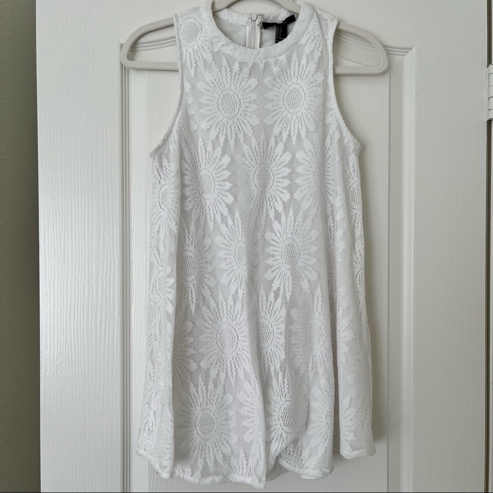 Floral top white lace S